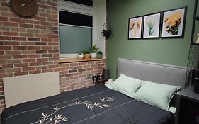 Green Corner